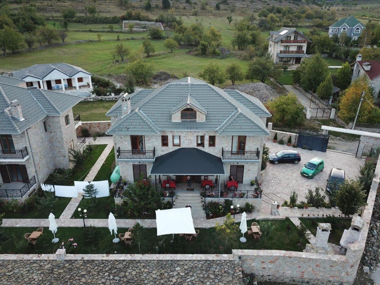 מלון Vila Panorama Voskopojë מראה חיצוני תמונה