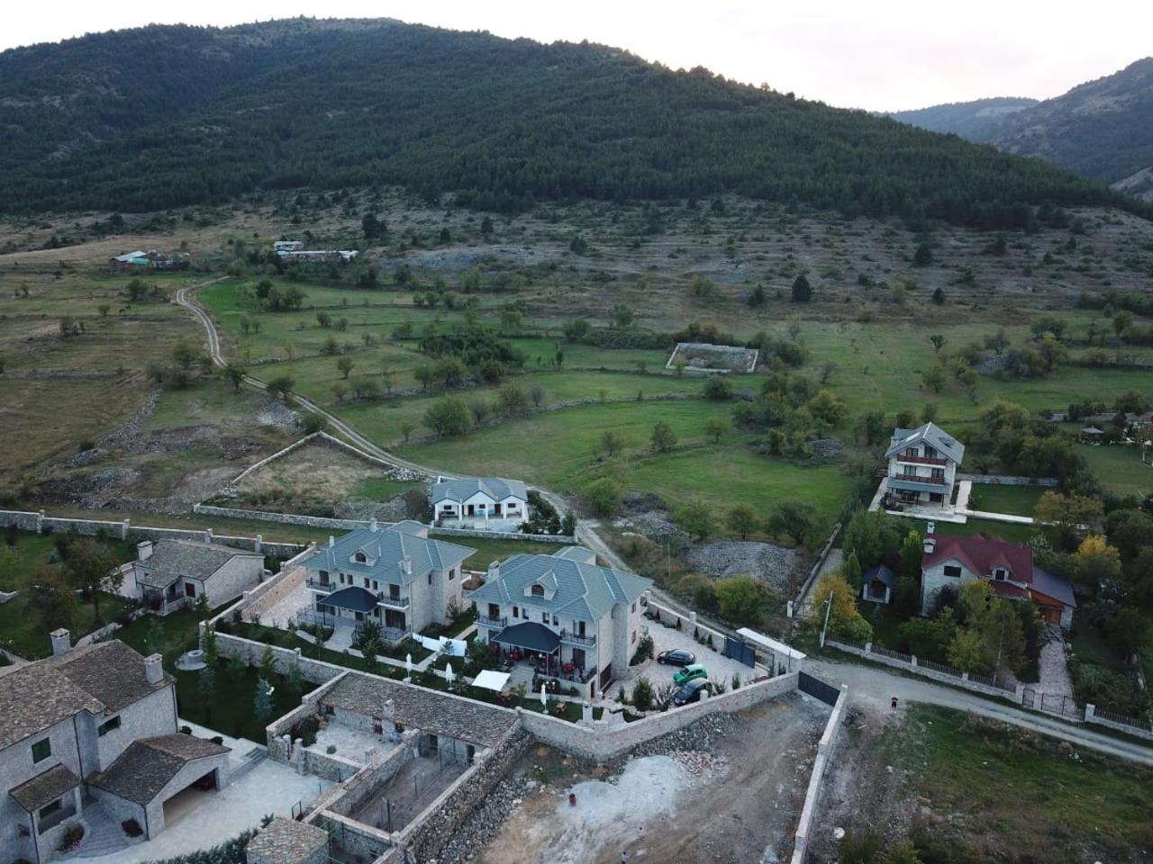 מלון Vila Panorama Voskopojë מראה חיצוני תמונה
